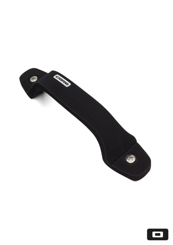 Core Twintip Grabhandle 5 is an all-black with White Core Brand Logo